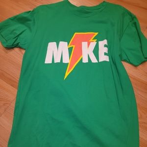 Men's Gatorade Mike T shirt Large